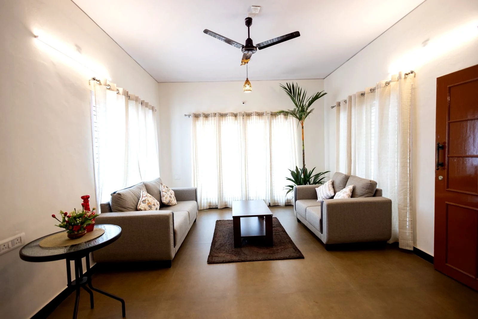 Living room at Mango Tree Homestay